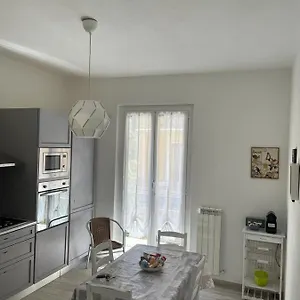 civico-18.hotelitalianriviera.com/